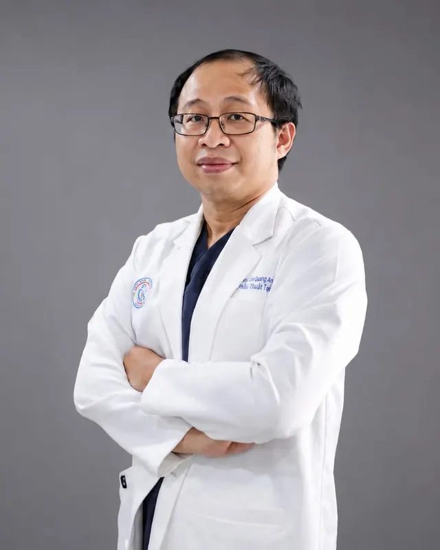 Chân dung TS.BS Lâm Quang An